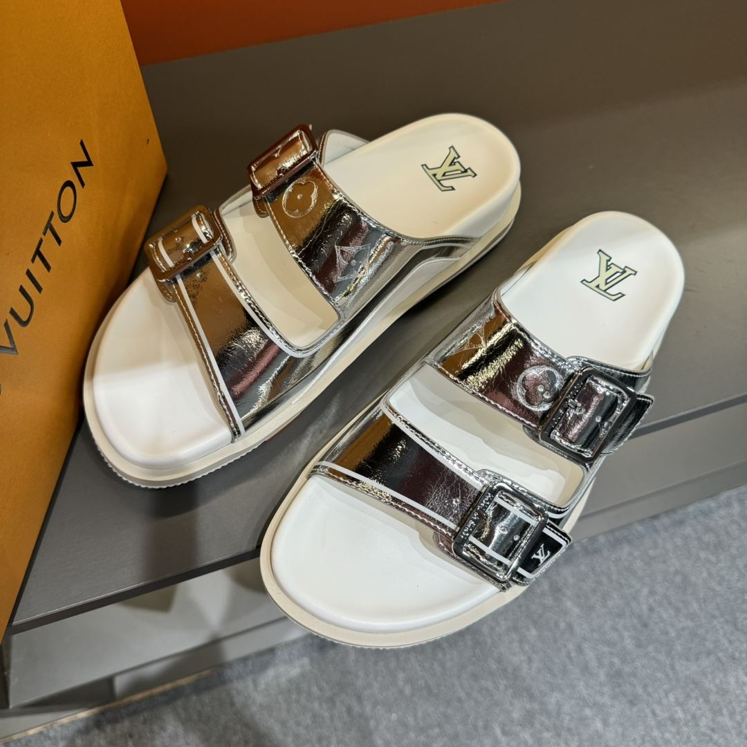 Louis Vuitton Slippers